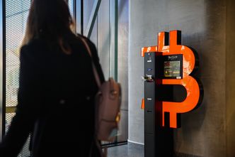 Uważaj na ten telefon. Oszuści kradną teraz dane "na bitcoina"