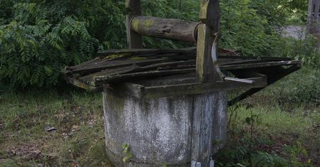 Czyżew na Mazowszu. Znaleziono zwłoki dziecka w studni. Nowe informacje