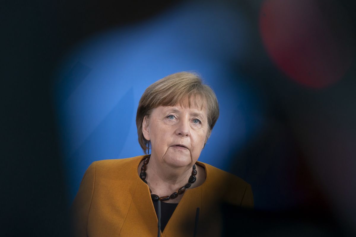 Koronawirus w Niemczech. Angela Merkel przeprasza Niemców i wycofuje się z twardego lockdownu 