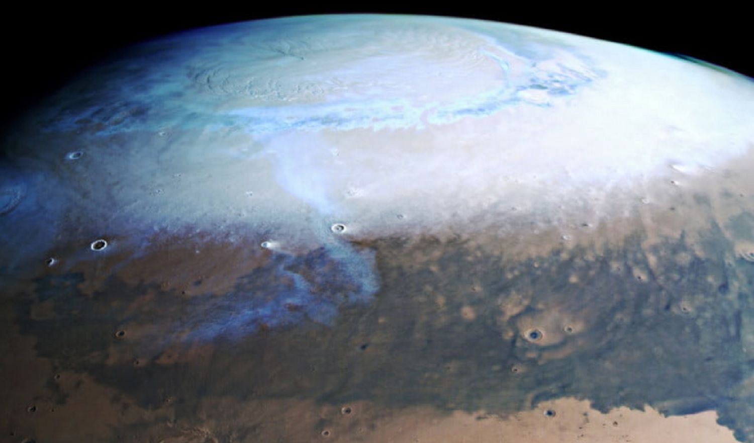 Mars - nowe, niesamowite zdjęcia. Czerwona planeta ma znacznie więcej odcieni 1