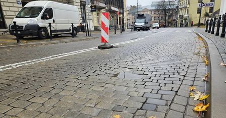 Pilna naprawa ulicy w centrum Lublina. Dziś autobusy i trolejbusy mogą jeździć z opóźnieniem, podróż autem też potrwa dłużej