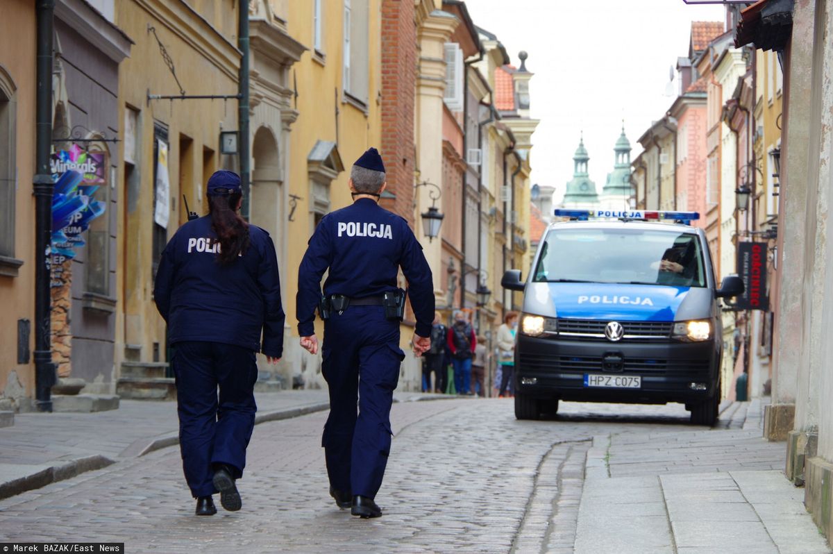 Nowe obostrzenia. Prawie tysiąc mandatów w samej Warszawie