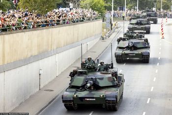 Ocenili, jak mogłaby ucierpieć Polska, gdyby doszło do wojny. Trzy scenariusze