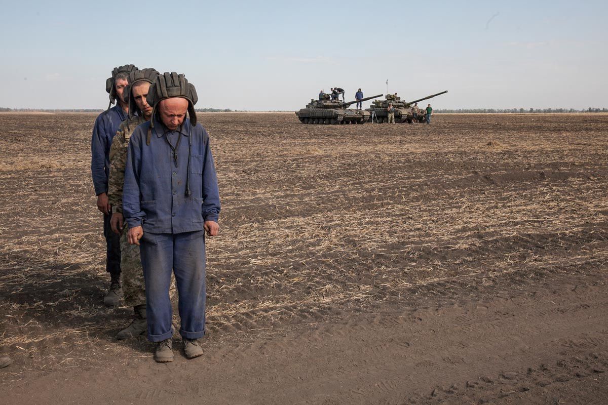 Wojna w Ukrainie trwa od 2014 roku. W moim projekcie nie chcę pokazywać wyłącznie jej, ale to, o co naprawdę się toczy. Jak destrukcyjnie działa propaganda i jak silnie rozwinięte są mechanizmy dezinformacji.