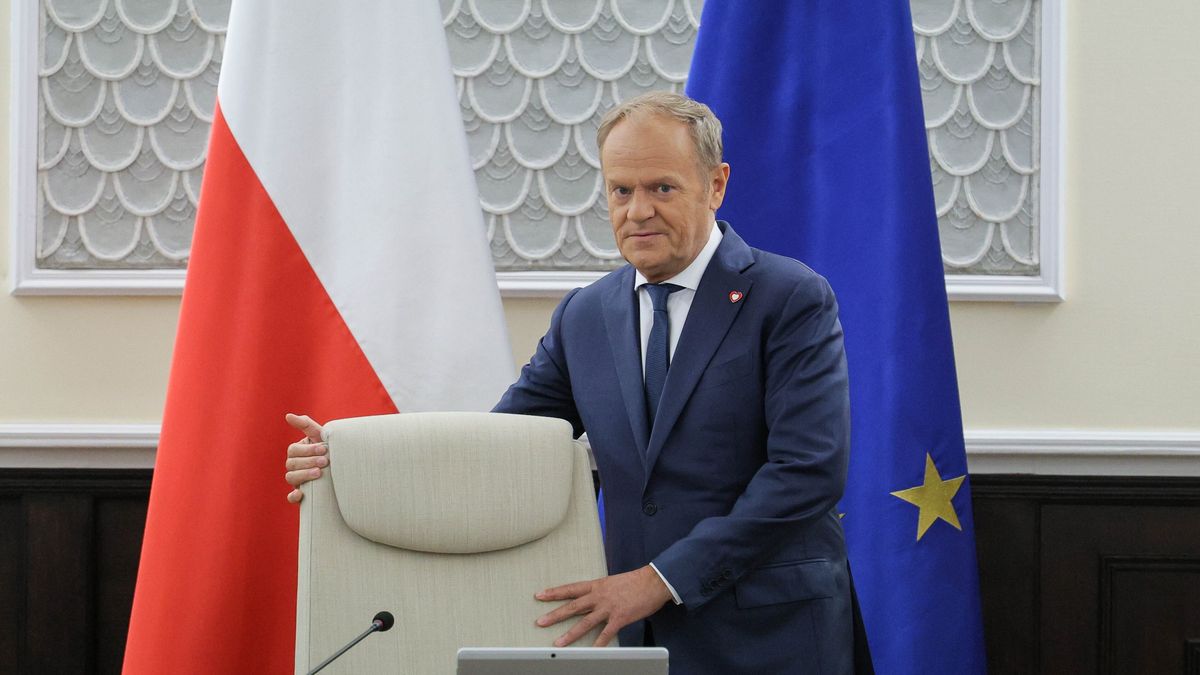 Warszawa, 12.05.2026. Premier Donald Tusk na posiedzeniu rządu w KPRM w Warszawie, 12 bm. Ministrowie zajmą się m.in. projektem nowelizacji ustawy o prawach pacjenta i Rzeczniku Praw Pacjenta. (amb) PAP/Paweł Supernak