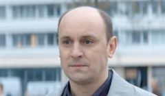 Adam Woronowicz z garbusem reklamuje pożyczkę w ING Banku Śląskim (wideo)