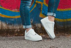 Sportowe buty na koturnie - hity,  które warto znać