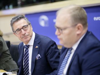 Były szef NATO chce nowej grupy. D7 przejmie od USA rolę utrzymania demokracji