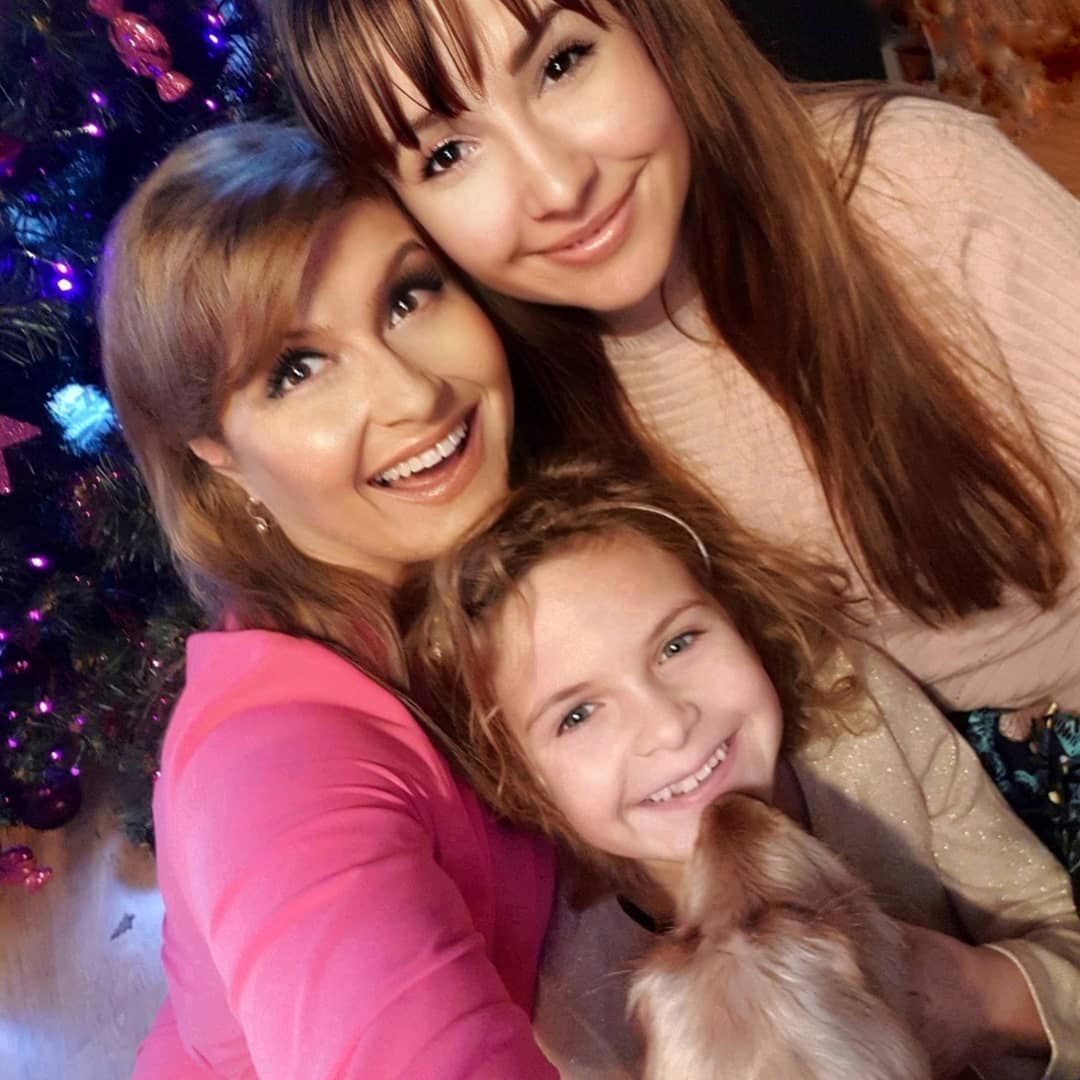 Katarzyna Skrzynecka z rodziną - święta 2019
