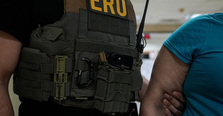 Iranka mieszkała w USA od 47 lat. Przyszli po nią, gdy pracowała w ogrodzie