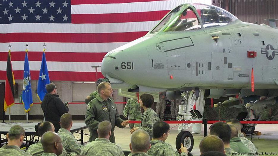 Żołnierze USA w bazie lotniczej w Spangdahlem w Niemczech