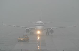Mgła paraliżuje lotnisko. Odwołane loty