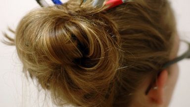 Nowe narzędzie do określania naturalnego koloru włosów 1