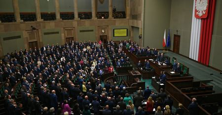 Sejm przyjął "kamień milowy". Senackie poprawki odrzucone