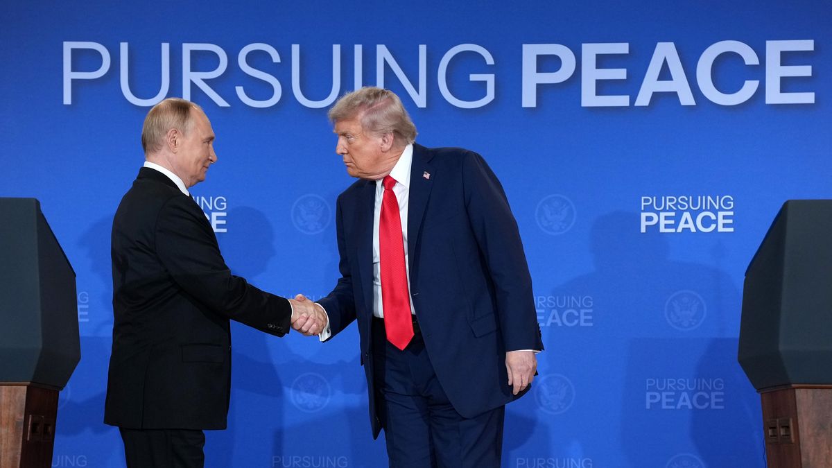 U.S. President Trump And Russian  President Putin Meet On War In Ukraine At U.S. Air Base In Alaska
ANCHORAGE, ALASKA - AUGUST 15: U.S. President Donald Trump (R) and Russian President Vladimir Putin shake hands at the end of a press conference at Joint Base Elmendorf-Richardson on August 15, 2025 in Anchorage, Alaska. The two leaders are meeting for peace talks aimed at ending the war in Ukraine. (Photo by Andrew Harnik/Getty Images)
Andrew Harnik
bestof, topix