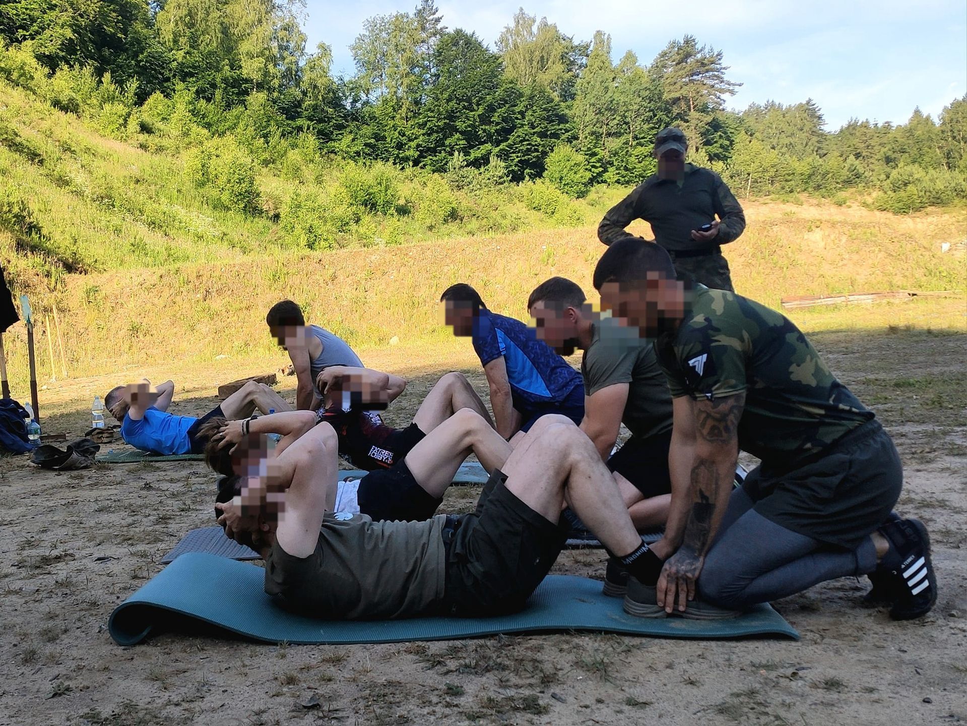 Rekruci podczas egzaminu. Test sprawnościowy