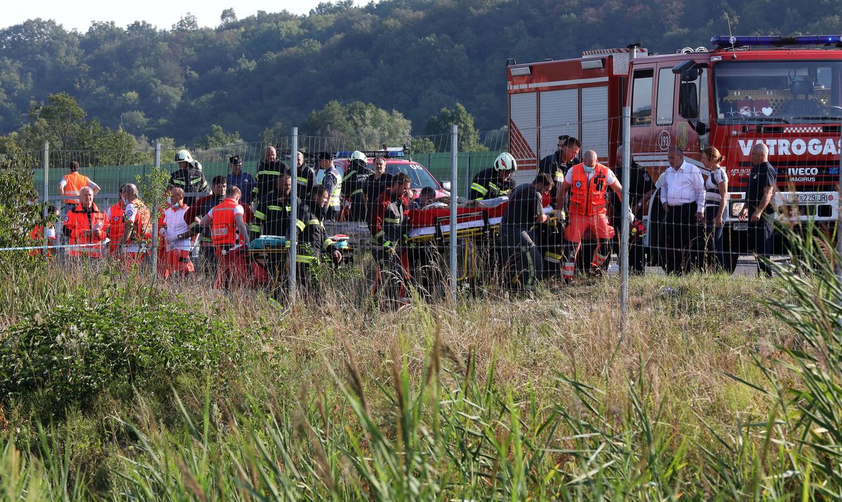 Tragedia w Chorwacji. Na miejscu wypadku wciąż leżą rzeczy ofiar 