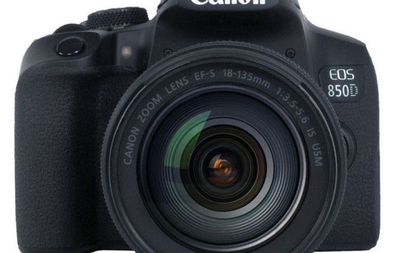 Canon: nowa lustrzanka EOS 850D za 4 750 zł (wideo)