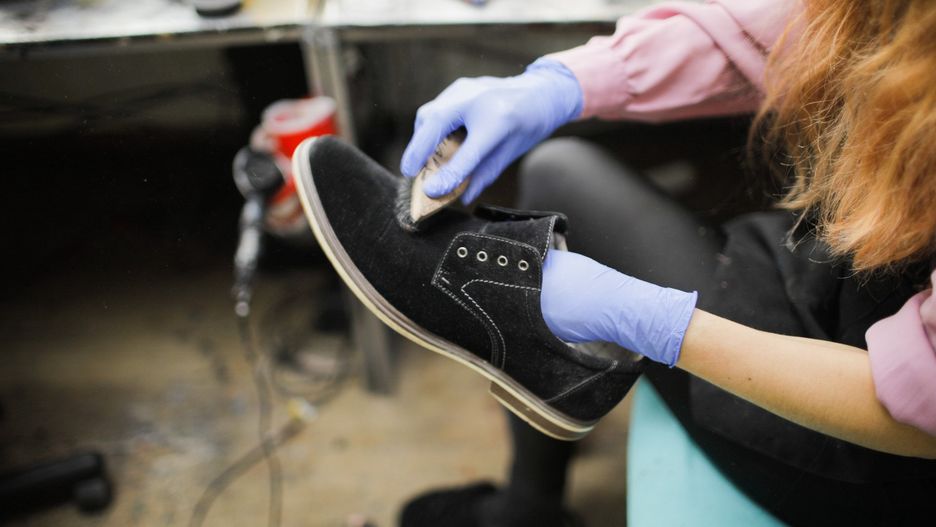 Boże Narodzenie 2020. Ponad pół tysiąca par odnowionych butów trafi do potrzebujących