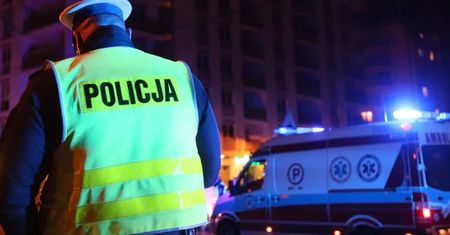 Białystok. Potrącił mężczyznę z dzieckiem i uciekł. Trwają poszukiwania