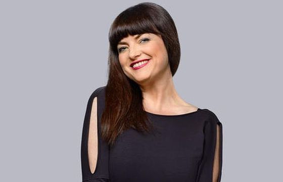 Anna Chmiel zamiast Magdaleny Kasperowicz prowadzącą weekendowe pasmo w Meloradiu