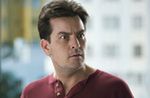 Charlie Sheen nie rozmawia z bratem