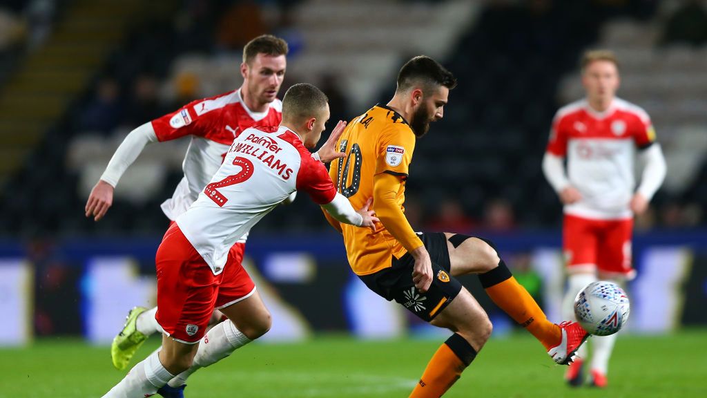 Getty Images / Ashley Allen / Na zdjęciu: mecz Barnsley FC z Hull City