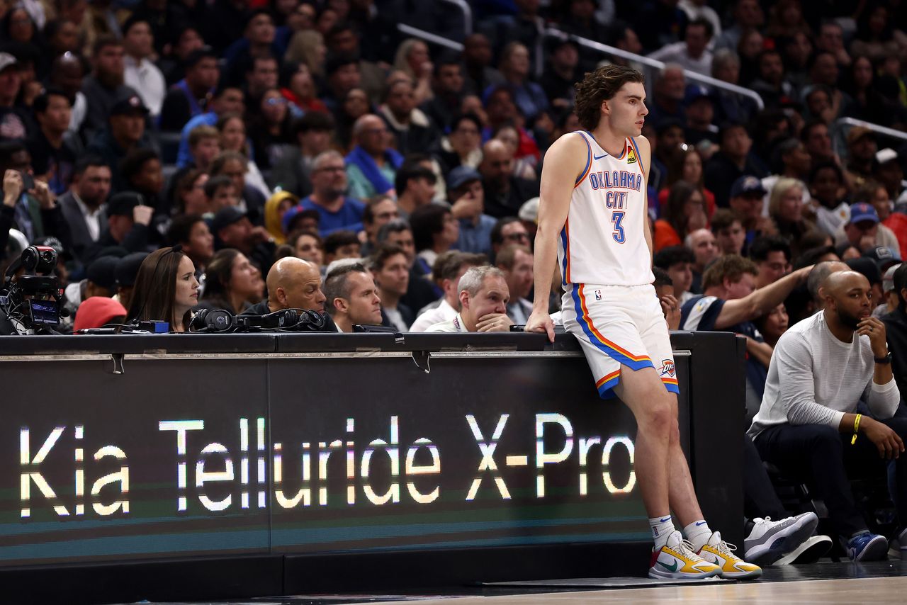 LOS ANGELES, CALIFORNIA - JANUARY 16: Josh Giddey #3 of the Oklahoma City Thunder waits on the sideline during the fourth quarter against the Los Angeles Clippers at Crypto.com Arena on January 16, 2024 in Los Angeles, California. . (Photo by Katelyn Mulcahy/Getty Images)