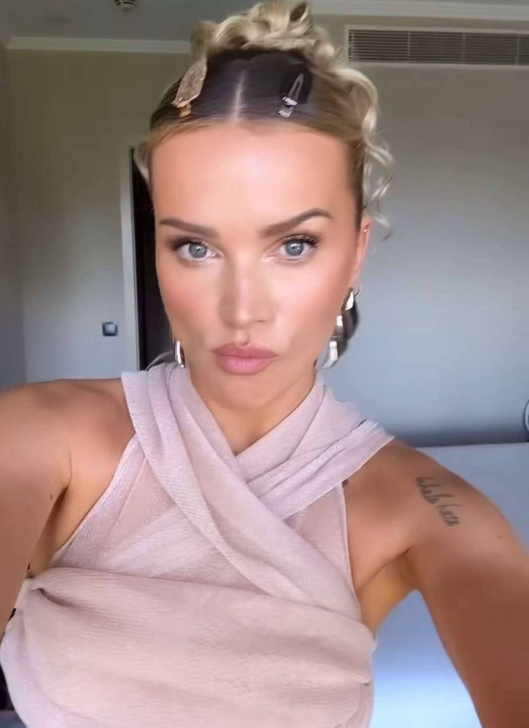 Maffashion paraduje po Cannes w odważnej stylizacji