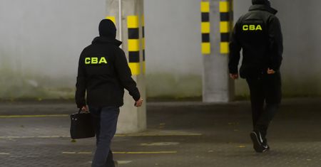 Były poseł PiS w rękach CBA. Na jaw wychodzą nowe fakty