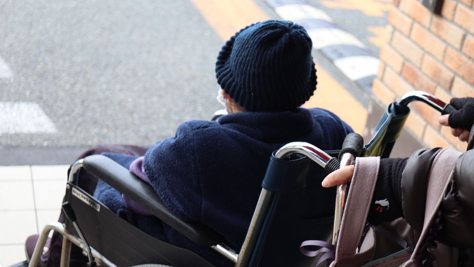 senior, osoba z niepełnosprawnością 