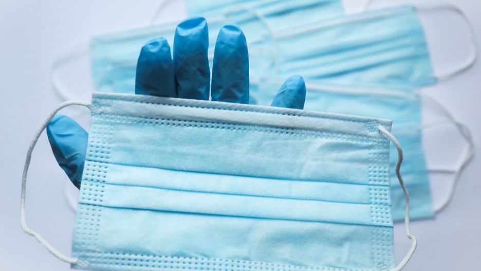 Rodzice chińskich uczniów uważają, że maseczki mogły przyczynić się do śmierci dwóch chłopców