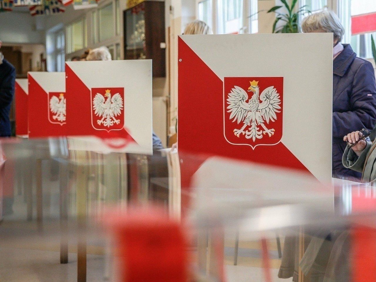Były błędy w liczeniu głosów kandydatów na prezydenta? Prokuratura już liczy głosy, ale nie sama. Wiemy jak to wygląda