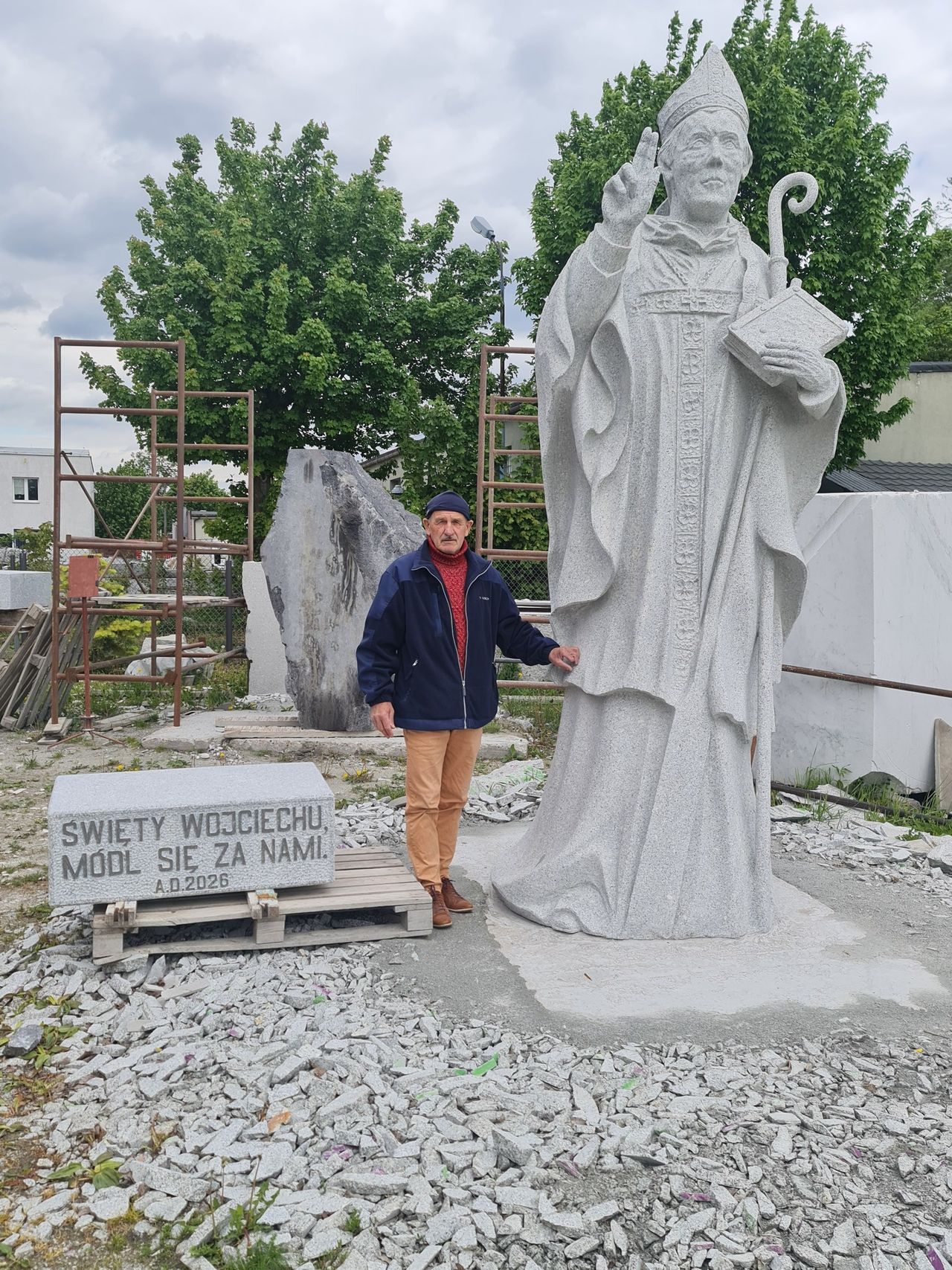 Monumentalne dzieło z Gostynina trafi do Płocka. Rzeźba św. Wojciecha gotowa