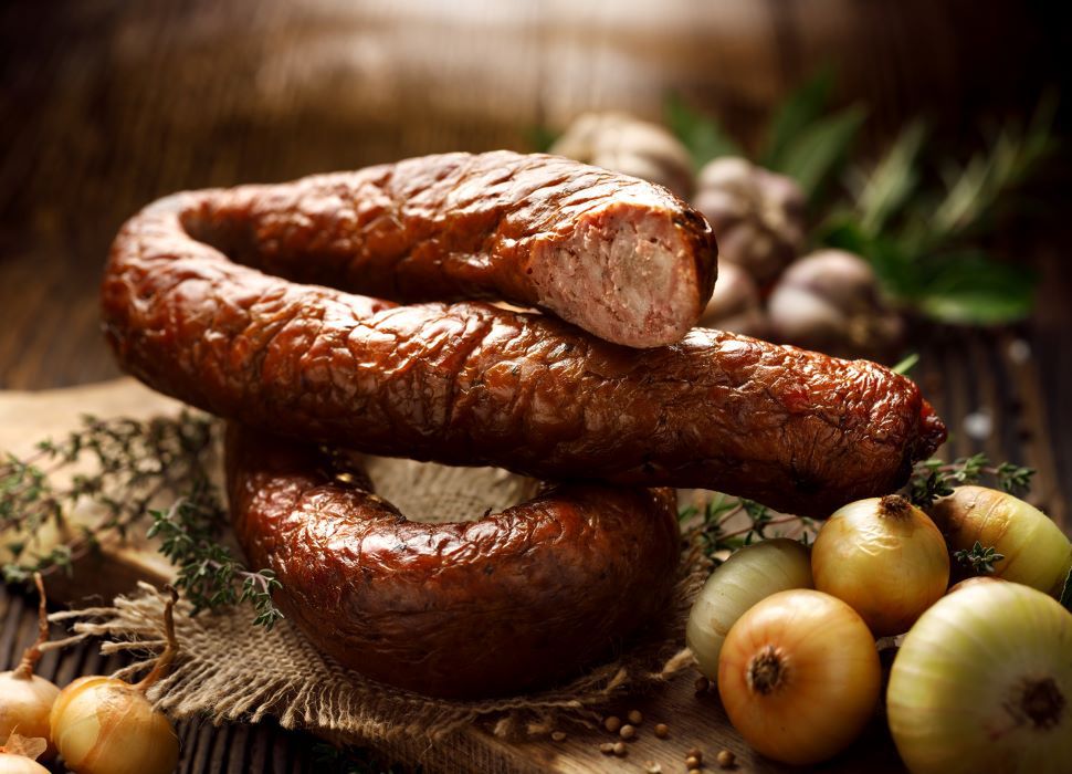 Kiełbasa - Pyszności; źródło: Adobe
