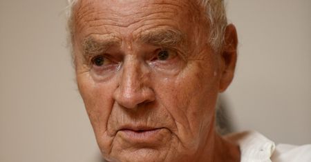 Janusz Głowacki jako twórca i jako tworzywo to stop niepowtarzalny