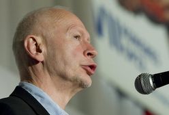 "Dzieci powodzian dostaną od rządu po 1 tys. zł"