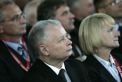 Nie podał ręki - lepszy niegrzeczny Kaczyński, niż fałszywy?