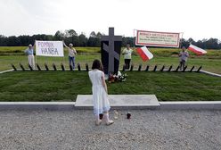 "Bronek, nie darujemy ci krzyża" - prokurator to wyjaśnia