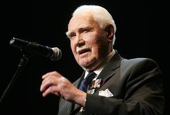 Kondukt z trumną Kaczorowskiego przejedzie przez Warszawę