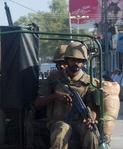 Udaremniony atak na konsulat USA w Peszawarze