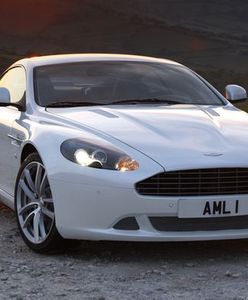 Aston Martin DB9 2011