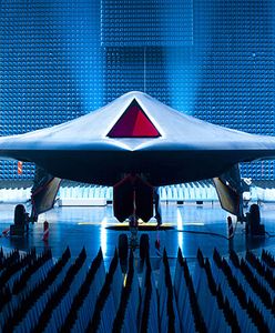 Zobacz "Zjawę" - ten szpieg nie śpi przez 4 doby