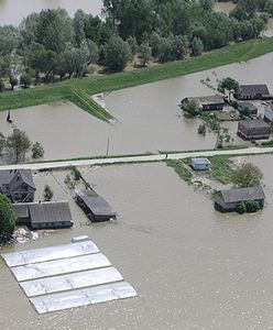 Fala już na Pomorzu; Na południu będą deszcze i burze