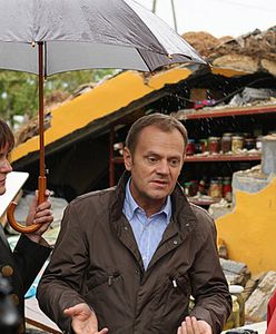 Tusk: Komorowski nie konsultował tego ze mną