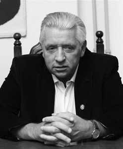 Kto otworzył okno w pokoju Leppera?