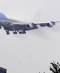 Samolot z prezydentem miał problemy z lądowaniem