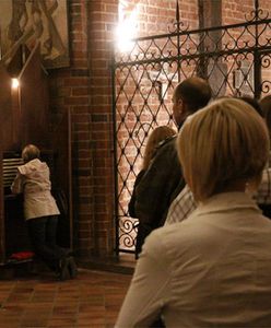 Cała noc z księdzem - było wielu chętnych