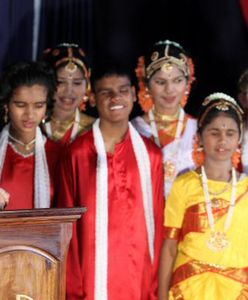 Premier w Indiach zachęca do inwestowania w Polsce