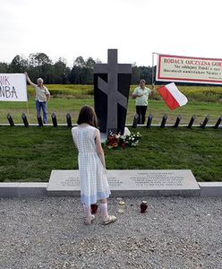 "Bronek, nie darujemy ci krzyża" - prokurator to wyjaśnia